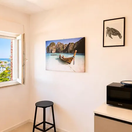 Skyline Sea View * Λινιάνο Σαμπιαντόρο